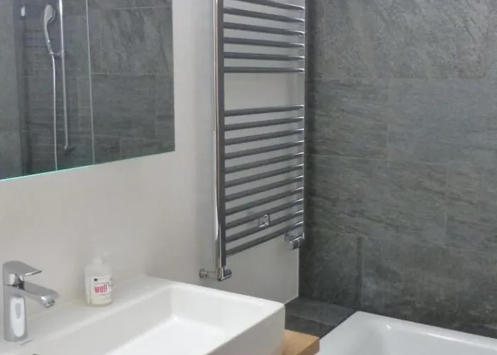 Chesa Furtuena By Interhome شقة